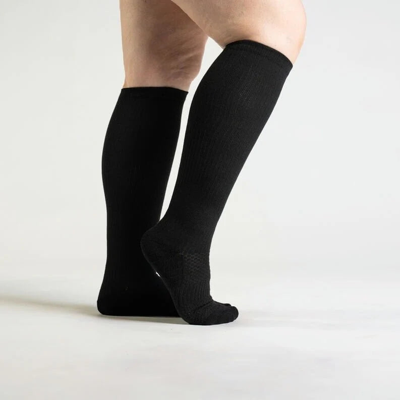 FlexRelief™ Compression Socks – Black