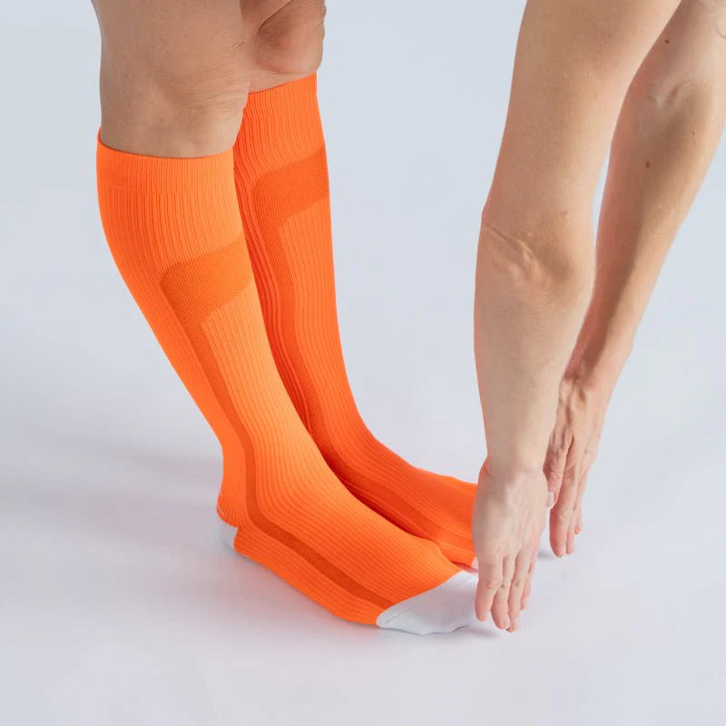 FlexRelief™ Compression Socks – Orange Vanilla