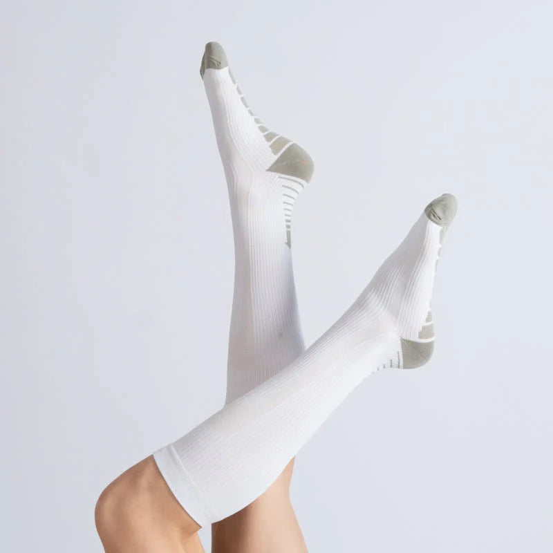 FlexRelief™ Compression Socks – White Gray