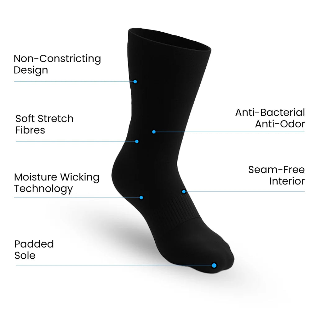 Padded Easy-Stretch Crew Socks – Black